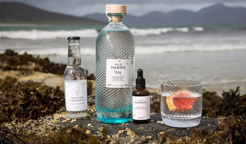 Isle of Harris Gin(70cl, 45%) + Sugar Kelp Aromatic Water (50ml) Isle of Harris